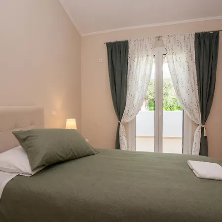 John & Angelo * Akrotiri (Zakynthos)