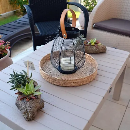 John & Angelo بيت للعطل *